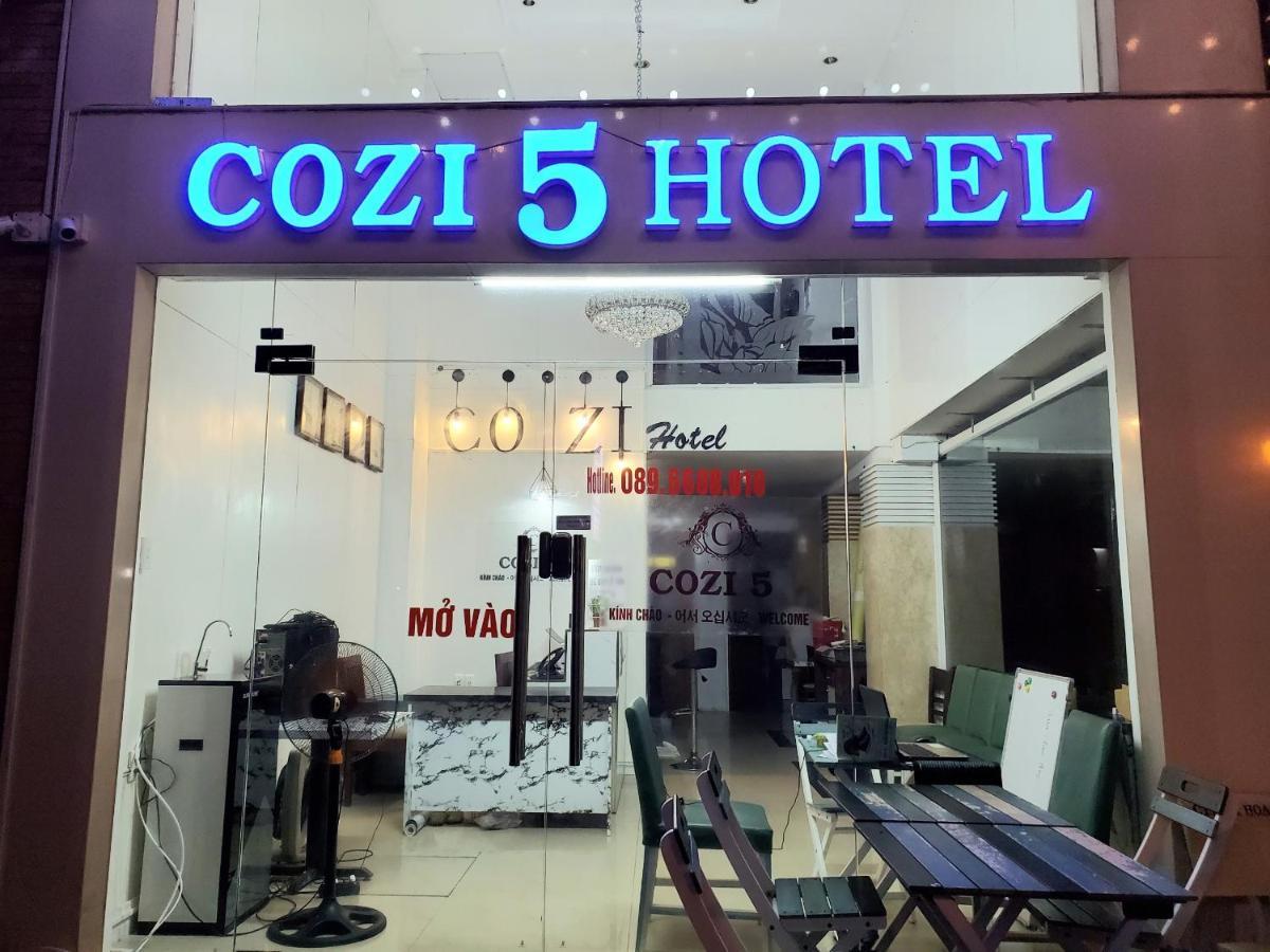 Khách sạn Cozi 5